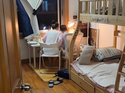 Nhà có con học giỏi đều theo 4 NGUYÊN TẮC này, gia đình bình thường cũng có thể áp dụng