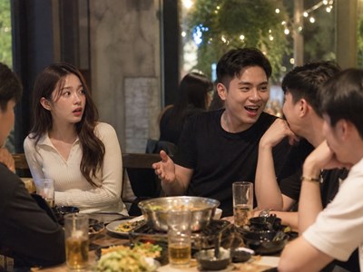 Vừa nghỉ việc lương cao, bạn trai cắt liên lạc 2 ngày rồi bất ngờ tuyên bố sốc trong buổi liên hoan nhóm