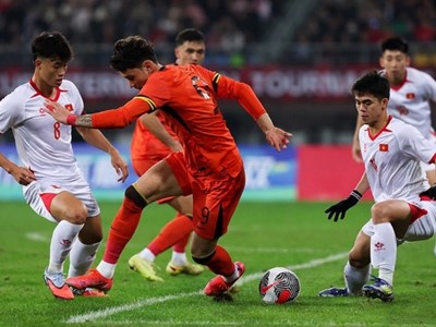 Nóng: Trung Quốc đồng ý cùng tuyển Việt Nam tham dự giải đấu mới của FIFA