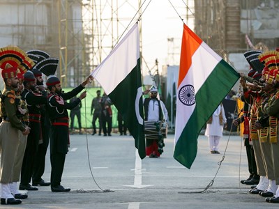 Tại sao Mỹ vẫn duy trì quan hệ chặt chẽ với Pakistan bất chấp sự phản đối của Ấn Độ?