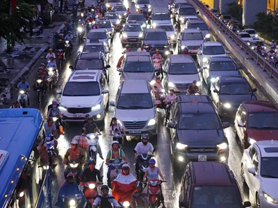 Lùi thời điểm kiểm định khí thải xe máy tại Hà Nội và TPHCM