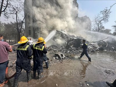 Vụ rơi máy bay tại Ấn Độ: Tổng thống Mỹ tuyên bố sẵn sàng cung cấp mọi hỗ trợ cần thiết