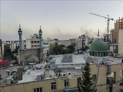 Căng thẳng Israel - Iran: Nhiều quốc gia nhanh chóng sơ tán công dân