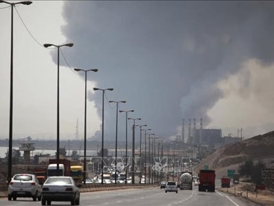 Không quân Israel tấn công căn cứ hải quân Iran ở Bandar Abbas