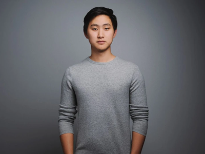 Alexandr Wang - thiên tài AI khiến Zuckerberg đặt cược 14 tỷ USD