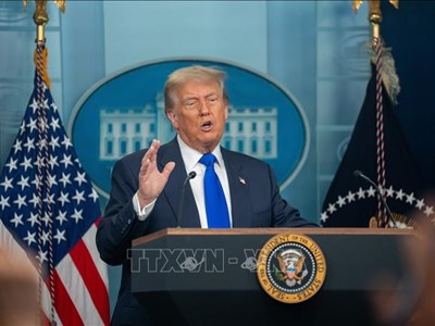 Tổng thống Donald Trump không định gia hạn lệnh tạm hoãn thuế quan sau ngày 9.7