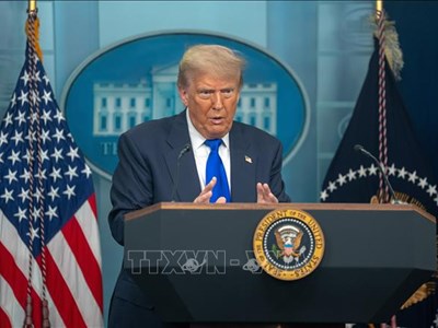 Mỹ dỡ bỏ trừng phạt Syria