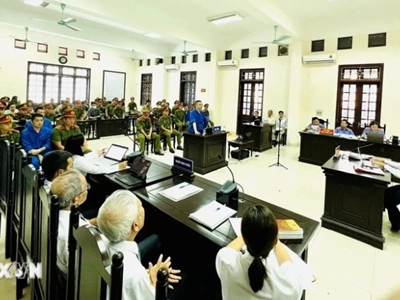 Từ hôm nay, bỏ án tử hình với 8 tội danh, trong đó có tội tham ô tài sản, nhận hối lộ