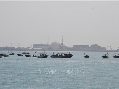 Tình báo Mỹ: Iran có động thái chuẩn bị gài thủy lôi ở eo biển Hormuz