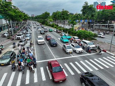 Hà Nội: Điều chỉnh phân làn các phương tiện trên đường Võ Chí Công từ ngày 9.7