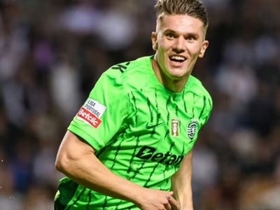 Arsenal dẫn đầu cuộc đua giành chữ ký Viktor Gyokeres