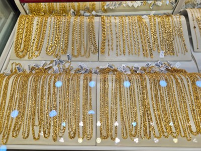 Giá vàng trong nước tăng, cao hơn thế giới hơn 15 triệu đồng/lượng