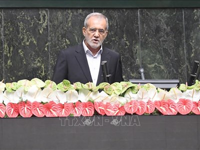 Tổng thống Iran ra điều kiện nối lại hợp tác với IAEA