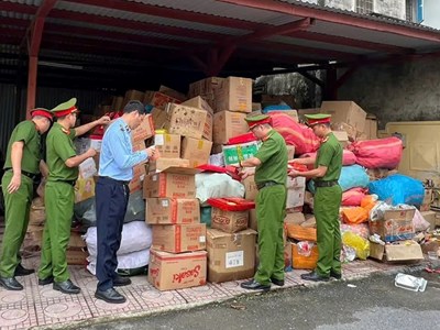 Chung tay đẩy lùi vấn nạn hàng giả, hàng kém chất lượng