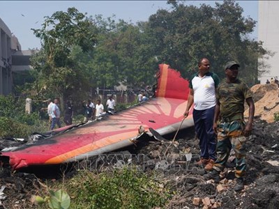 Vụ rơi máy bay tại Ấn Độ: Yêu cầu kiểm tra công tắc nhiên liệu trên máy bay Boeing