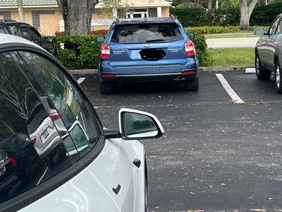 Mang xe cũ đi tiêu hủy, người dân được tặng tiền tới 60 triệu