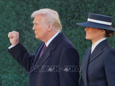 Đệ nhất phu nhân Melania tác động đến lập trường của Tổng thống Trump về Ukraine?