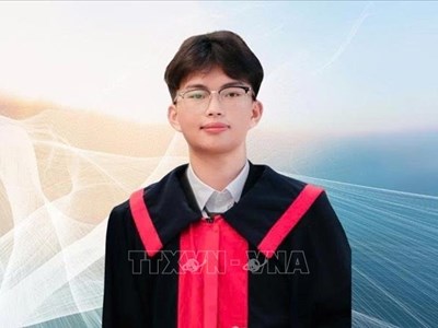 Lớp học có 3 thủ khoa ở Hà Tĩnh