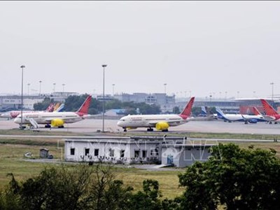 Pakistan gia hạn lệnh cấm không phận đối với máy bay Ấn Độ