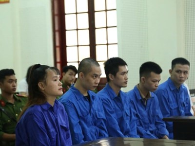 Giăng bẫy tình khiến U70 mất hơn 19 tỉ đồng, nhóm bị cáo trả giá đắt