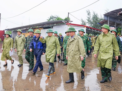 Trực ứng cứu thông tin 24/24, chủ động ứng phó với bão Wipha