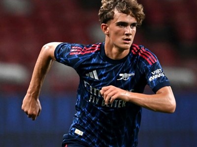 Sao trẻ 15 tuổi tỏa sáng, giúp Arsenal ngược dòng đánh bại Newcastle là ai?