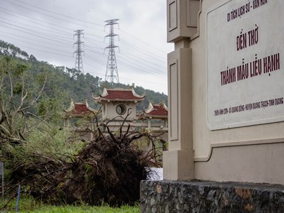 Di tích Đền Thánh Mẫu Liễu Hạnh bị thiệt hại nghiêm trọng sau bão