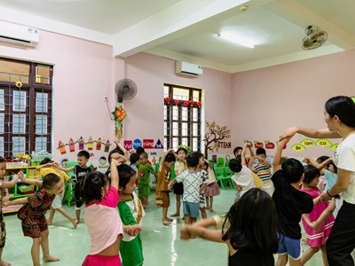 Giáo viên mầm non về hưu vẫn còn nặng nỗi lo cơm áo…