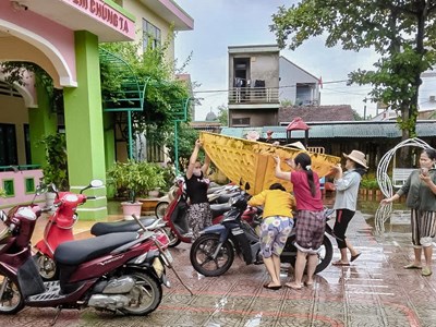Đảm bảo an toàn tuyệt đối cho học sinh trong mùa mưa lũ