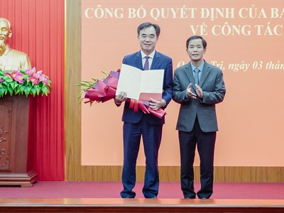 Công bố quyết định bổ nhiệm Trưởng Ban Tổ chức Tỉnh ủy Quảng Trị
