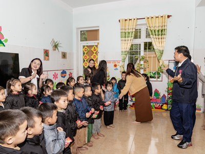 Khi sẻ chia xua tan giá lạnh