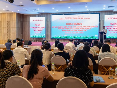 Nâng chuẩn đội ngũ trong giai đoạn mới