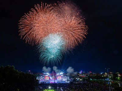 Quảng Trị: Bắn pháo hoa tầm thấp dịp 30.4