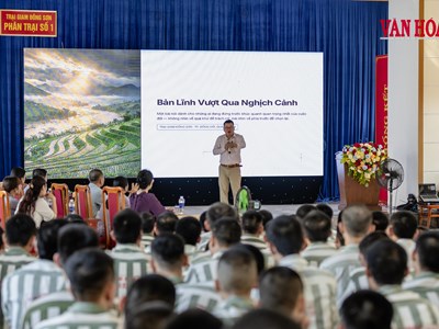 Sách mở lối hoàn lương