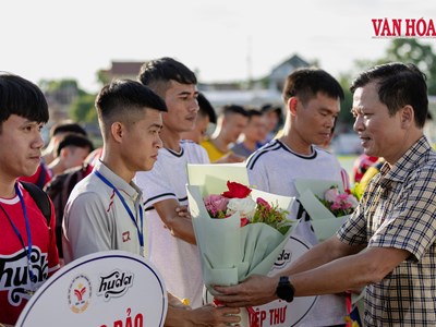 Quảng Trị khai cuộc ngày hội bóng đá phong trào