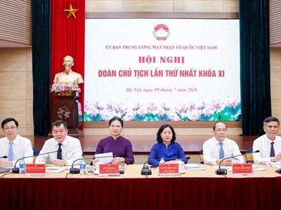 Triển khai hiệu quả các Nghị quyết của Bộ Chính trị về phát triển kinh tế tư nhân, kinh tế nhà nước và phát triển văn hóa Việt Nam