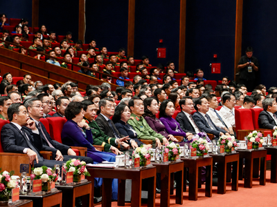 Thủ tướng dự Hội nghị tri ân người có công với cách mạng toàn quốc năm 2026