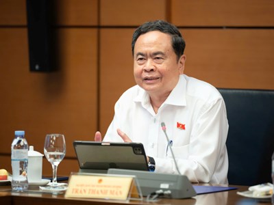 Hoạt động phổ biến, giáo dục pháp luật phải thực sự trở thành động lực xây dựng văn hóa thượng tôn Hiến pháp và pháp luật