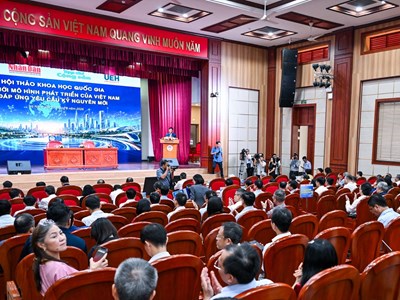Đổi mới mô hình phát triển của Việt Nam đáp ứng yêu cầu kỷ nguyên mới