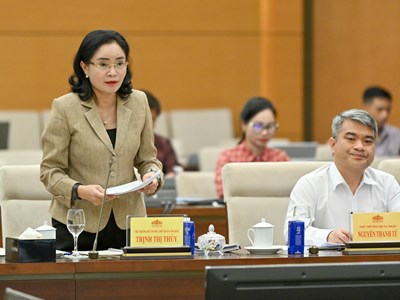 Ủy ban Thường vụ Quốc hội cho ý kiến về dự án Luật sửa đổi, bổ sung một số điều của 7 luật trong lĩnh vực văn hóa, thể thao và du lịch