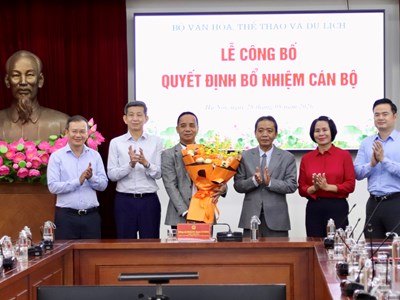 Trao quyết định bổ nhiệm ông Nguyễn Trọng Hổ giữ chức Phó Cục trưởng Cục Thể dục thể thao Việt Nam