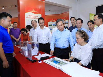 Chủ tịch Hà Nội: Xây dựng bất kỳ công trình nào tại khu vực hồ Gươm cần thực hiện thi tuyển