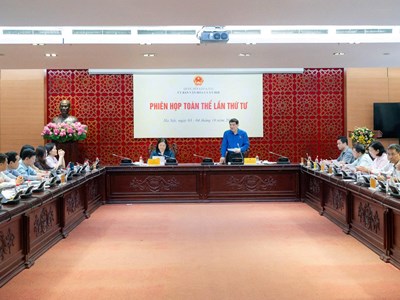 Quản lý giá thiết bị y tế, ngăn chặn tình trạng mua bán lòng vòng để nâng giá thiết bị y tế