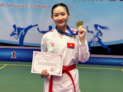VĐV Mỹ Tâm - “bông hồng thép” của karate Việt Nam
