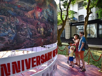 Khai mạc Triển lãm tương tác tranh panorama kỷ niệm 70 năm Chiến thắng Điện Biên Phủ