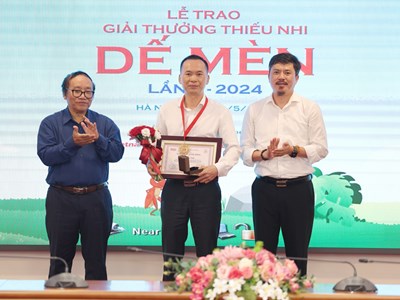 Nhà văn Lý Lan được trao Giải thưởng “Hiệp sĩ Dế Mèn”