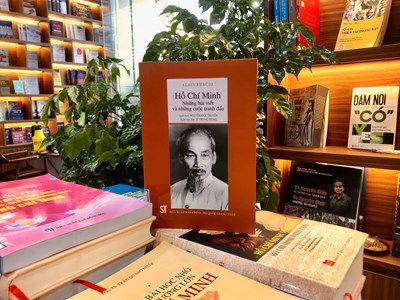 Triển lãm sách Kỷ niệm 55 năm thực hiện Di chúc của Chủ tịch Hồ Chí Minh