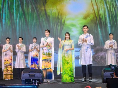 Độc đáo bộ sưu tập “Tre xanh – Dấu ấn vẻ đẹp Việt” của NTK Hoàng Ly