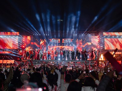 Ngập tràn cảm xúc trong đêm concert 2 của “Anh trai vượt ngàn chông gai”