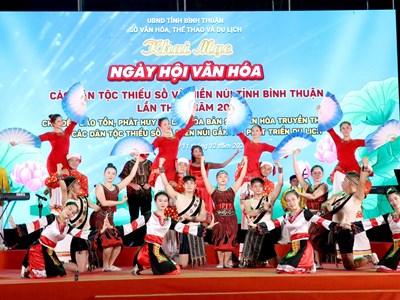 Tôn vinh giá trị văn hóa các dân tộc thiểu số và miền núi